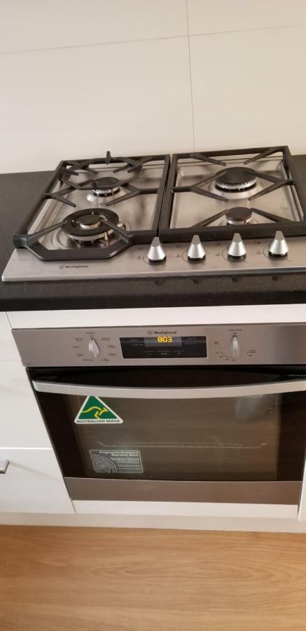 אוקלנד New Smart Home Nearby Plaza מראה חיצוני תמונה