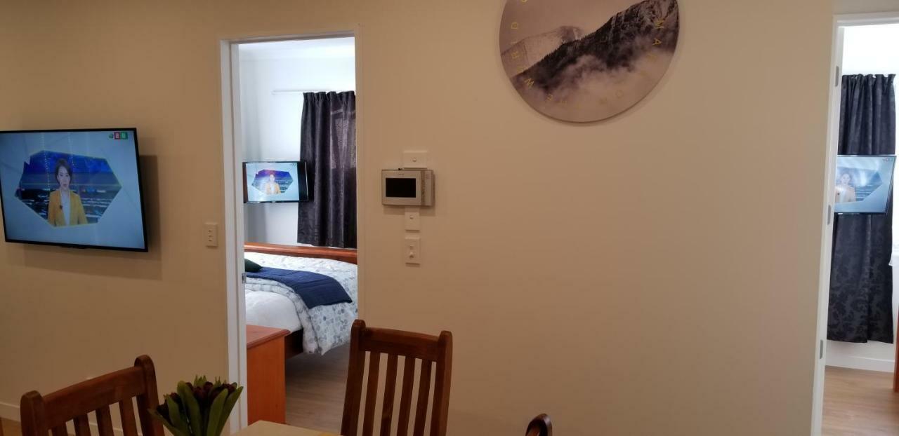 אוקלנד New Smart Home Nearby Plaza מראה חיצוני תמונה
