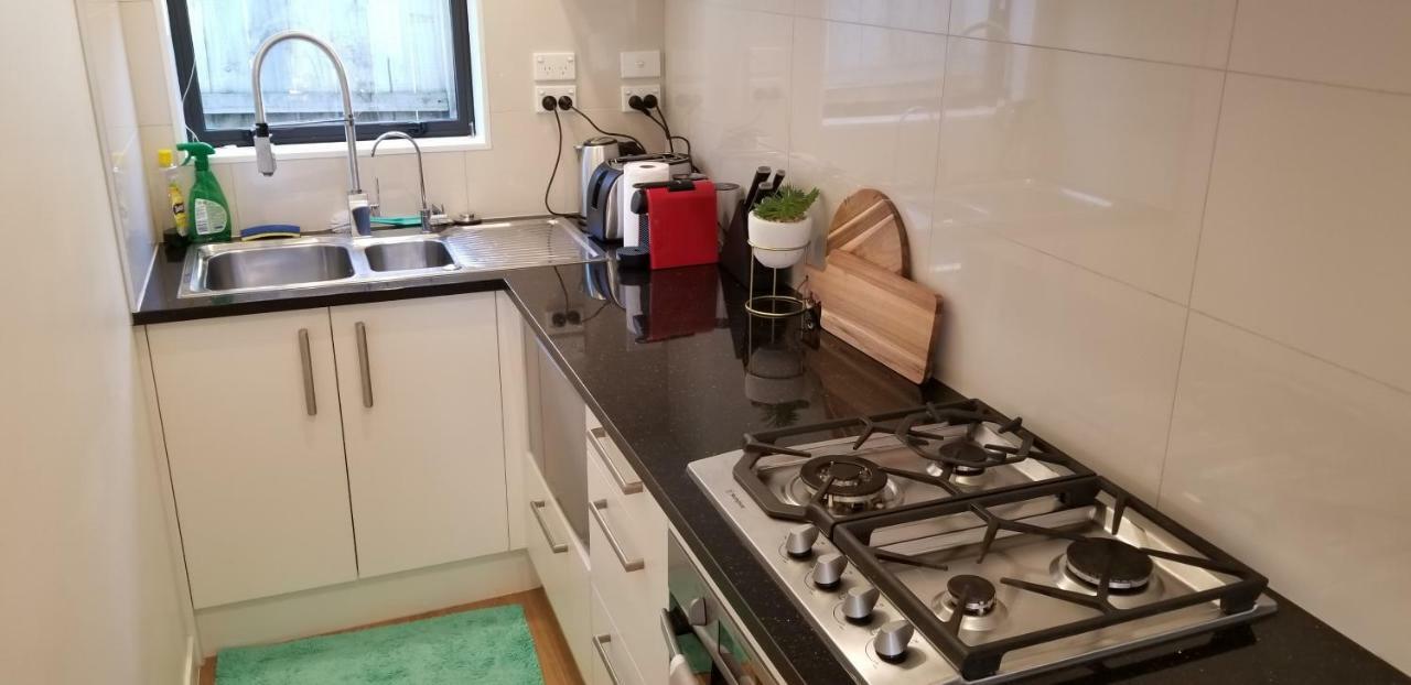 אוקלנד New Smart Home Nearby Plaza מראה חיצוני תמונה